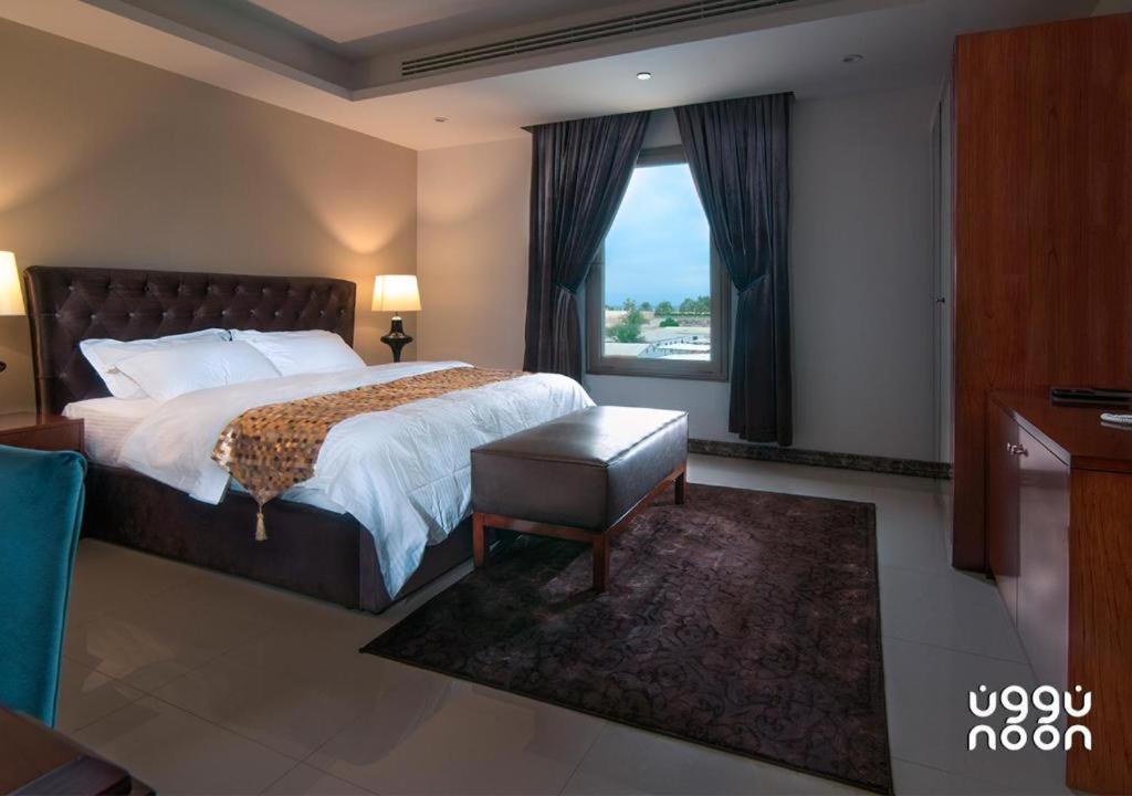 Noon Hotel Suites Khafji Buitenkant foto