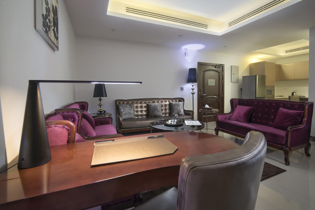 Noon Hotel Suites Khafji Buitenkant foto