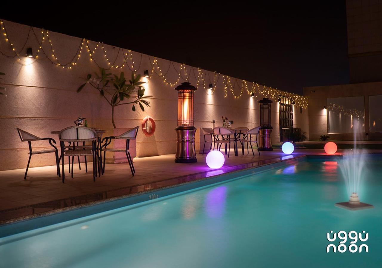 Noon Hotel Suites Khafji Buitenkant foto