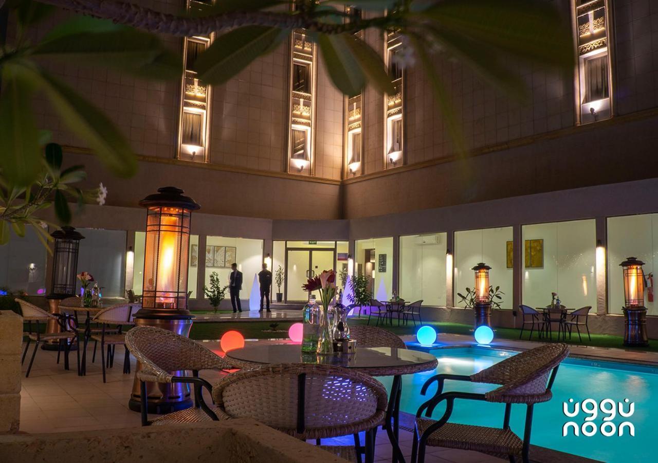 Noon Hotel Suites Khafji Buitenkant foto